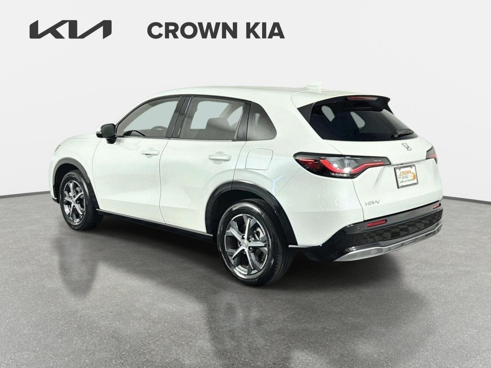 Used 2025 Honda HR-V EX-L image 8