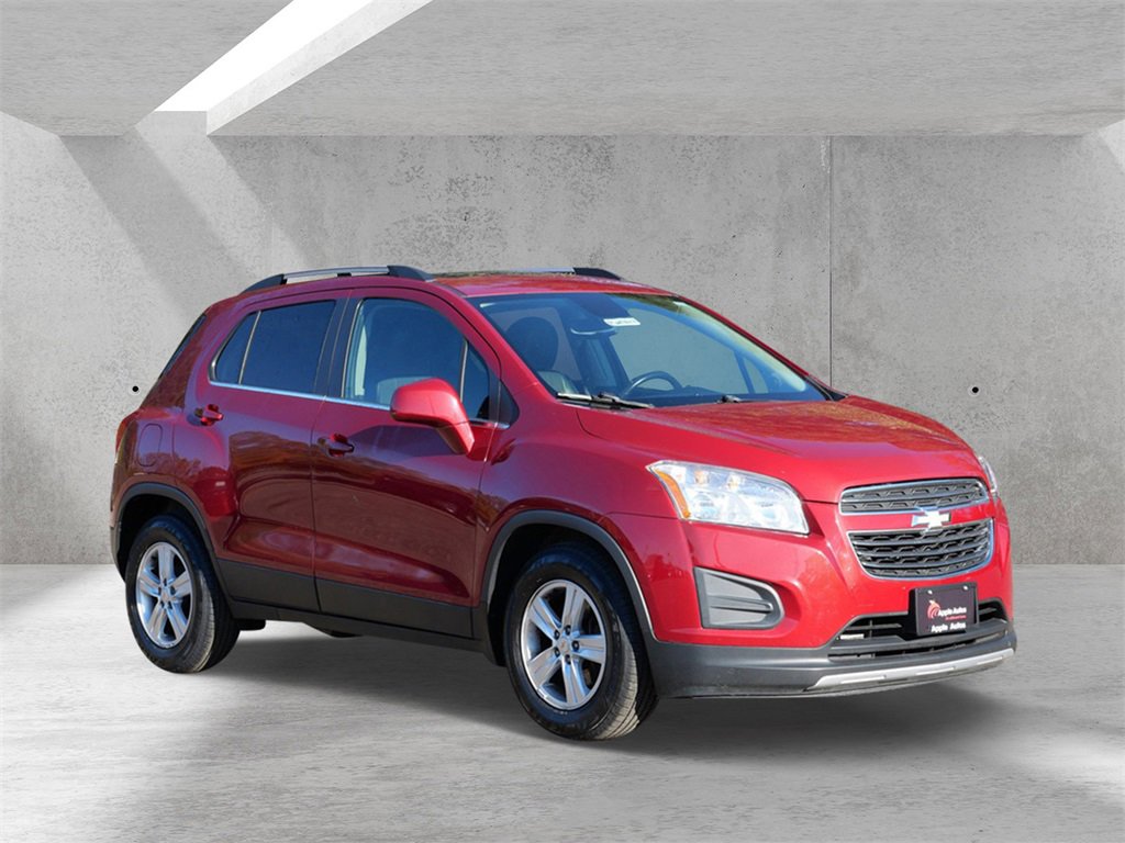 Used 2015 Chevrolet Trax LT w/ LT Sun and Sound Package