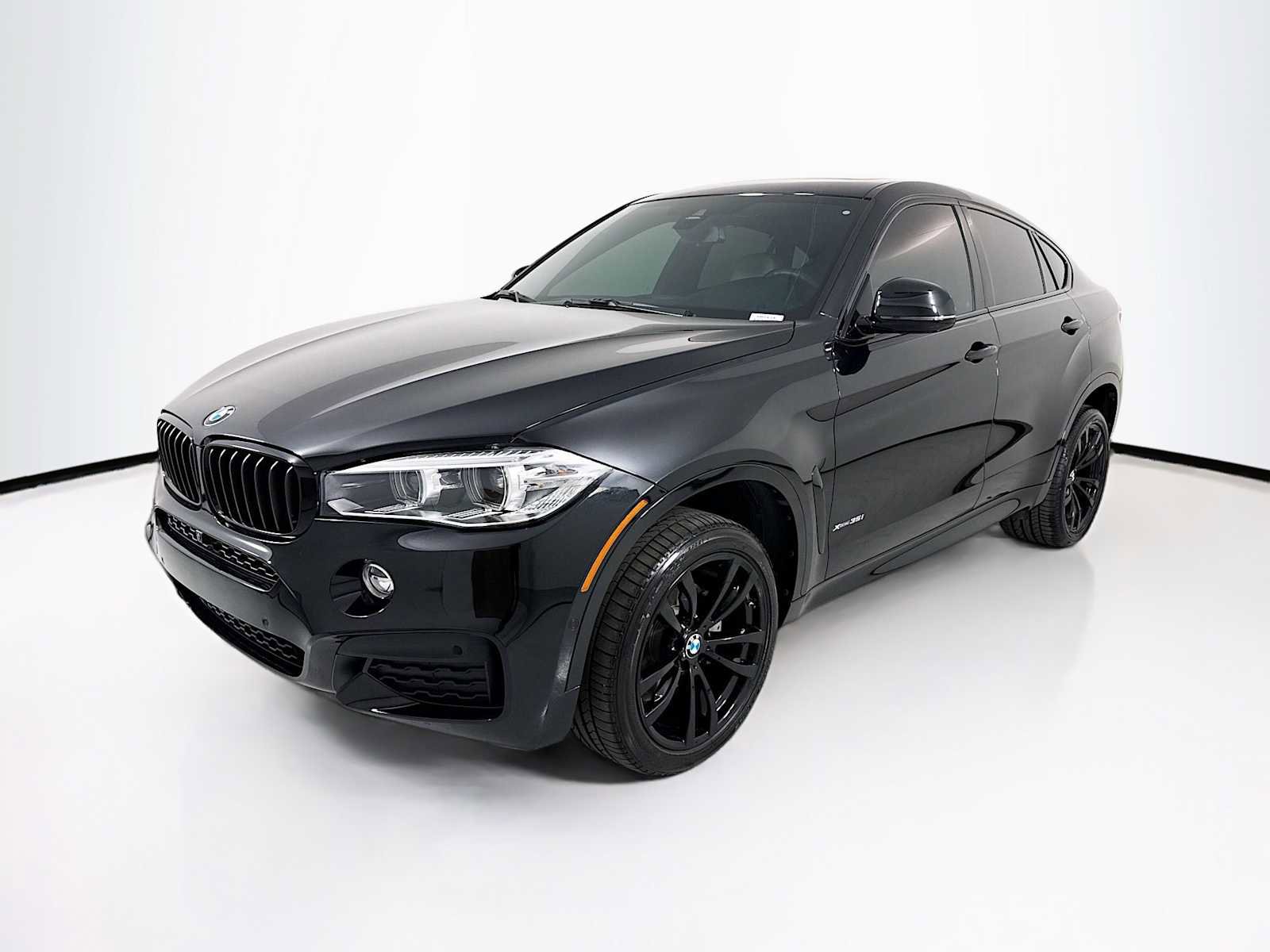 Used 2018 BMW X6 xDrive35i AWD/4WD image 1