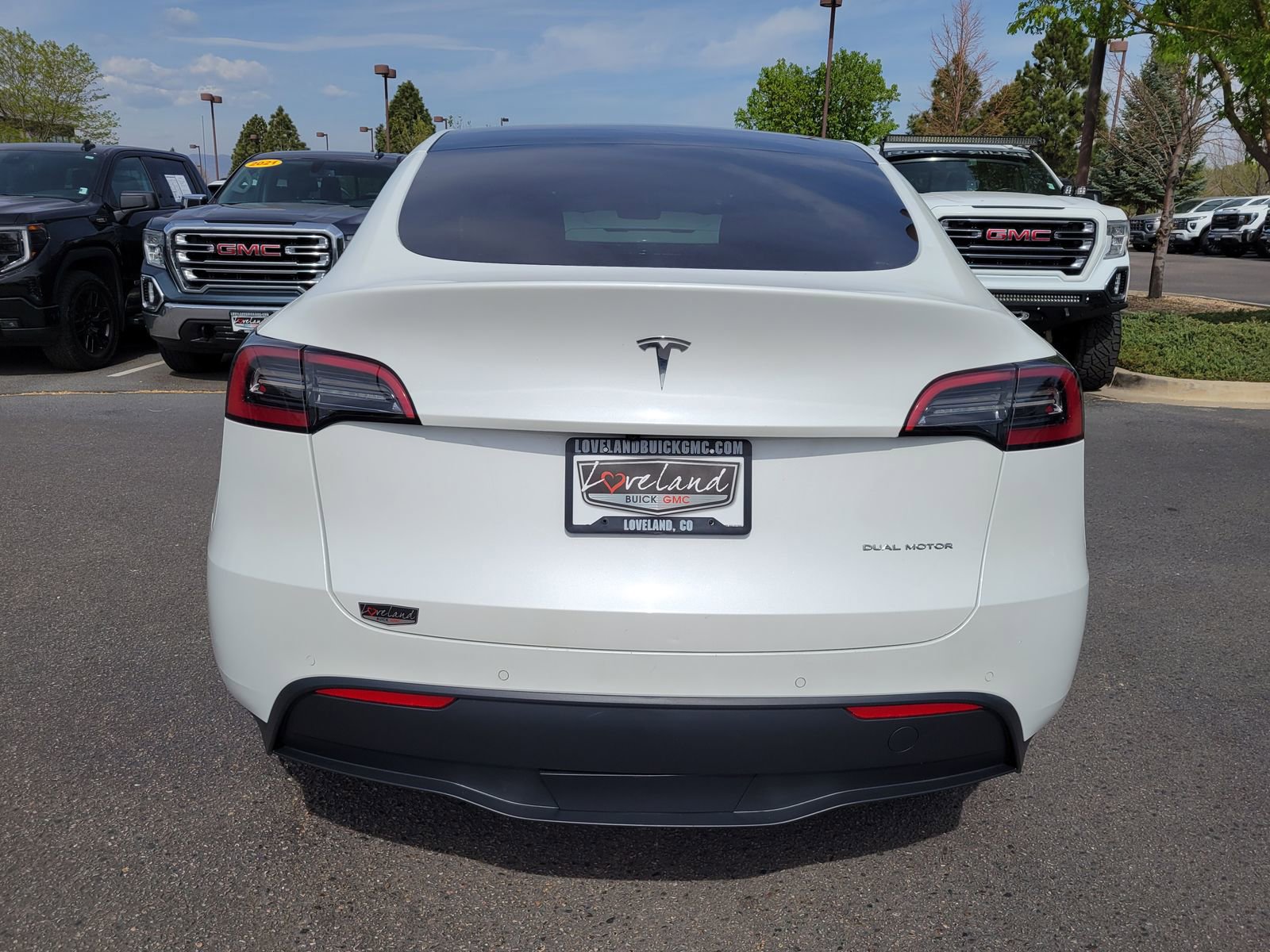 Used 2021 Tesla Model Y Long Range image 11
