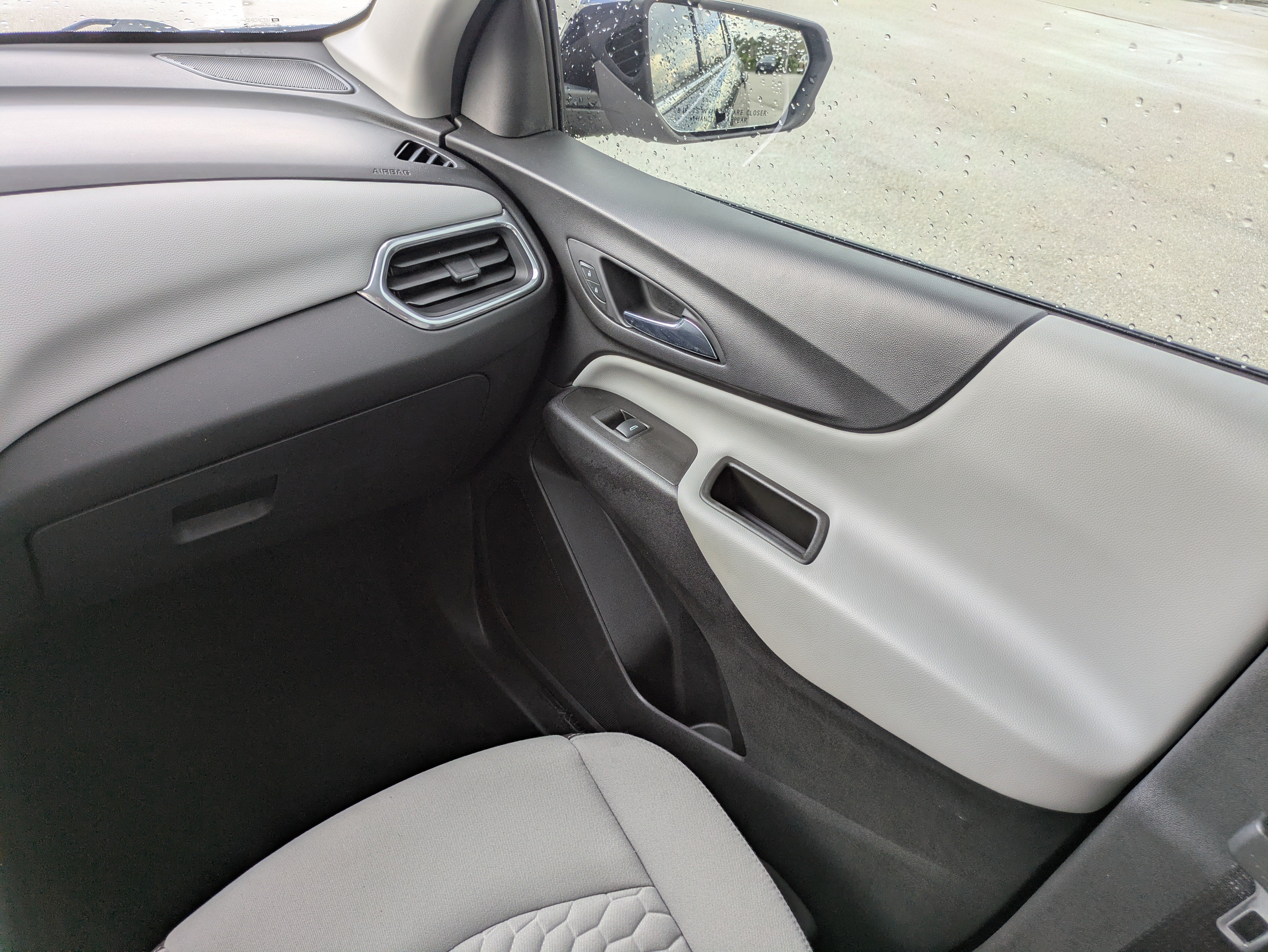 Used 2020 Chevrolet Equinox LT FWD image 17