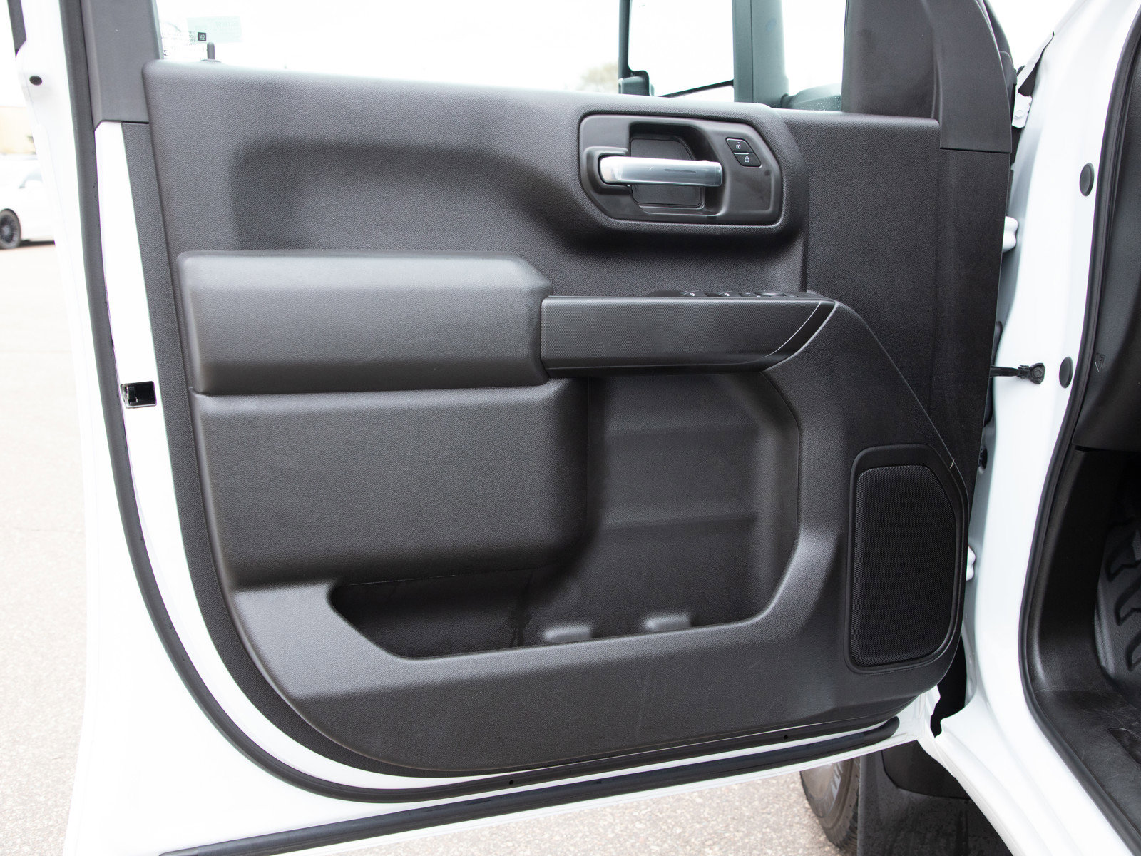 Used 2024 GMC Sierra 2500 Pro w/ 1SA Pro Safety Plus Package image 15