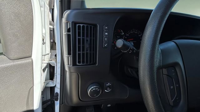 Used 2024 GMC Savana 2500 w/ Driver Convenience Package RWD image 22