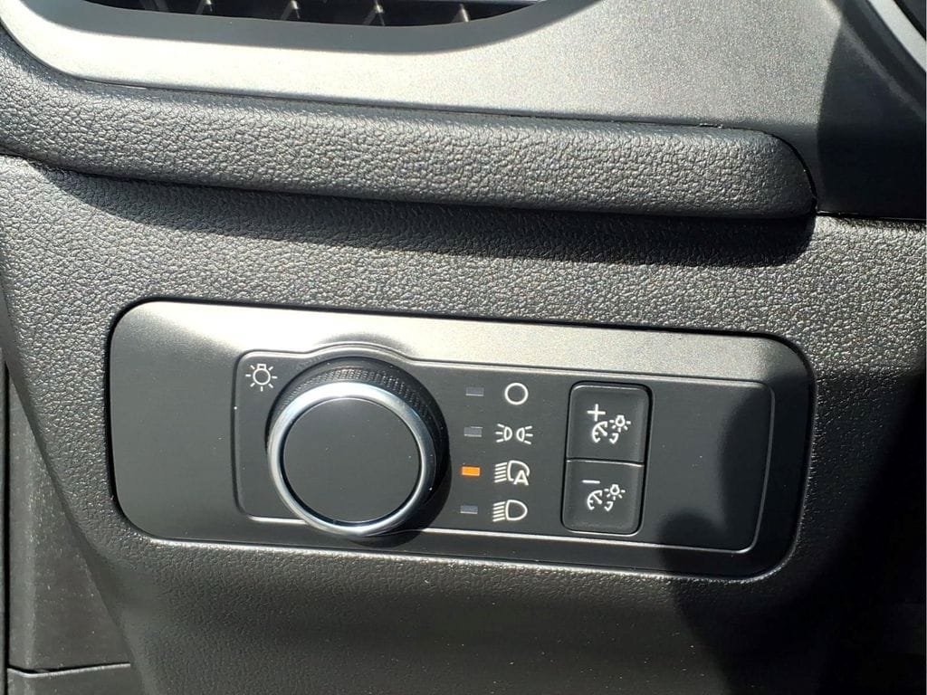 Used 2022 Ford Escape SE w/ Cold Weather Package AWD/4WD image 20