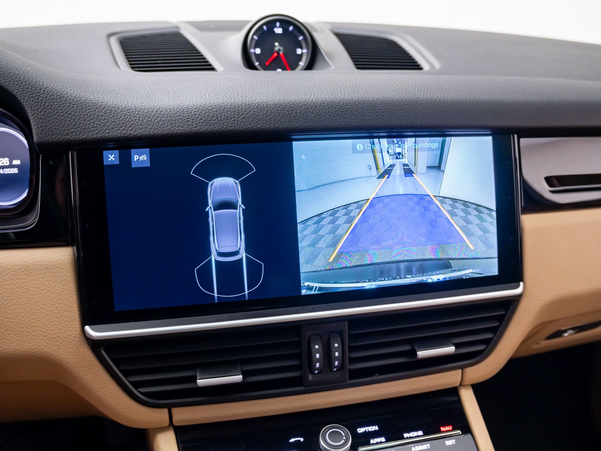 Used 2020 Porsche Cayenne AWD/4WD image 22
