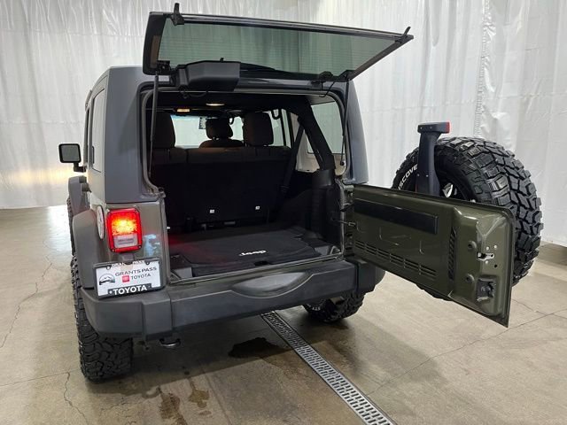 Used 2015 Jeep Wrangler Unlimited Sport w/ Quick Order Package 24S image 14