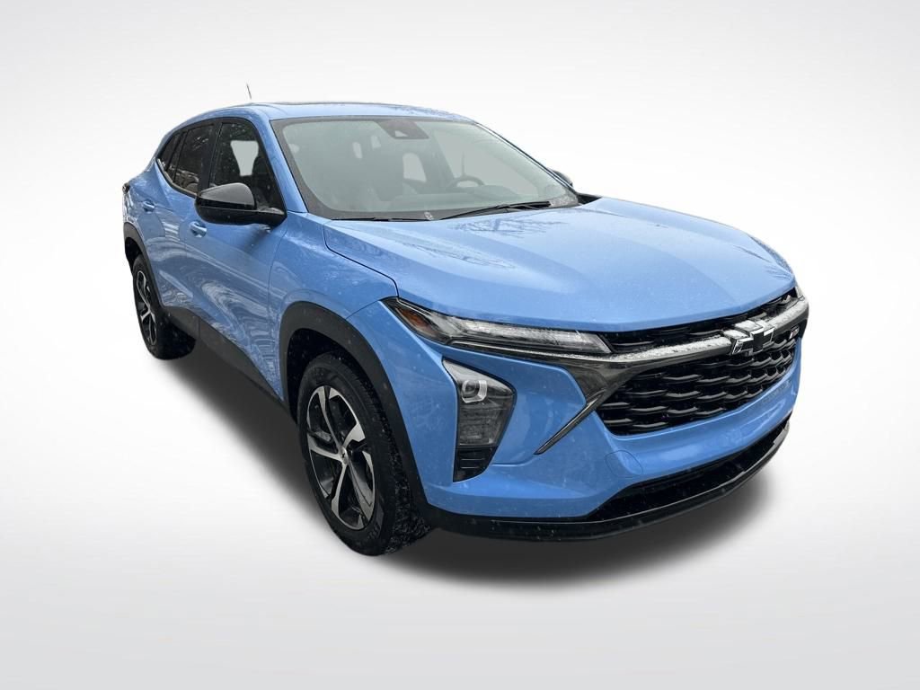 Used 2024 Chevrolet Trax RS w/ Sunroof Package image 7