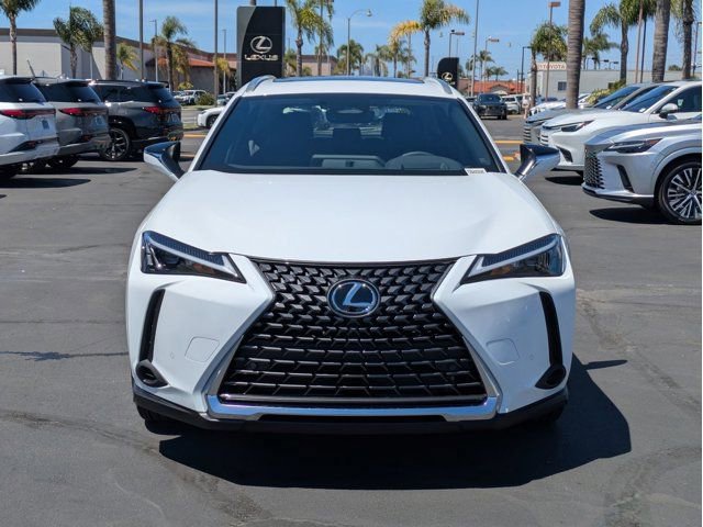 New 2026 Lexus UX 300h FWD image 2