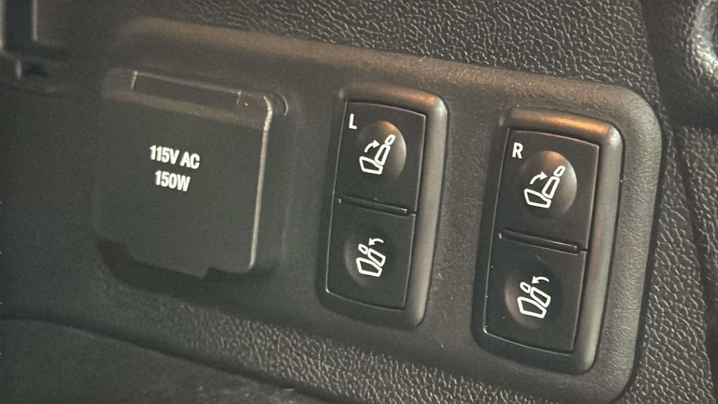 Used 2012 Mercedes-Benz GL 320 BlueTEC 4MATIC image 9