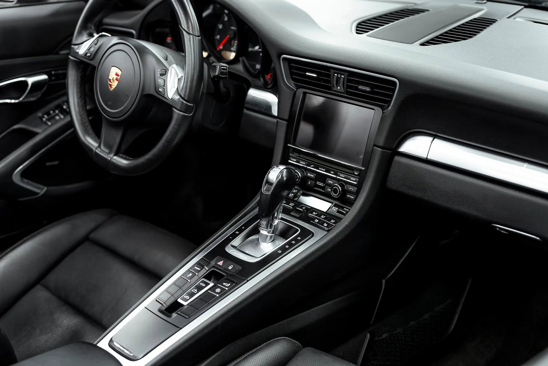 Used 2014 Porsche 911 Carrera image 19