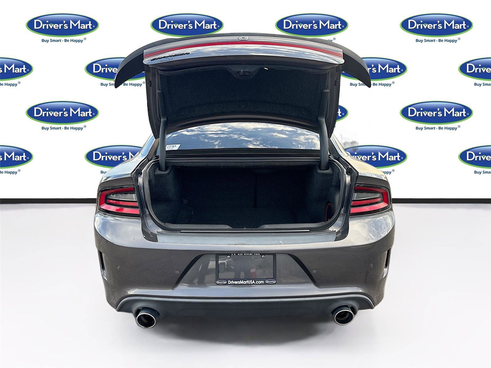 Used 2017 Dodge Charger R/T RWD image 25
