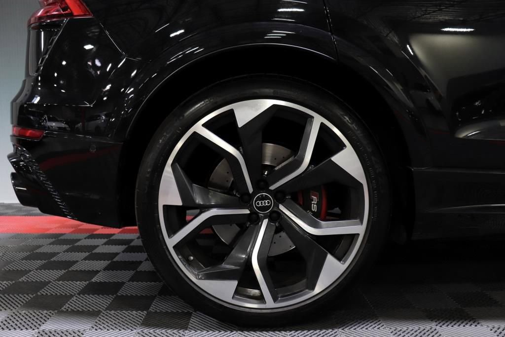 Used 2021 Audi RS Q8 w/ Black Optic Package AWD/4WD image 84