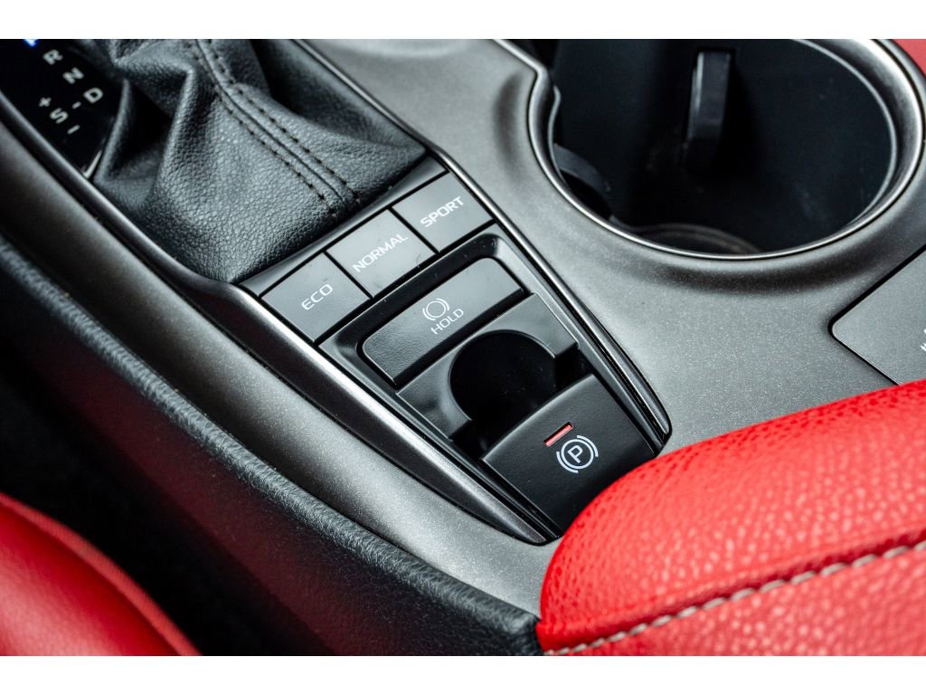 Used 2022 Toyota Camry XSE image 23