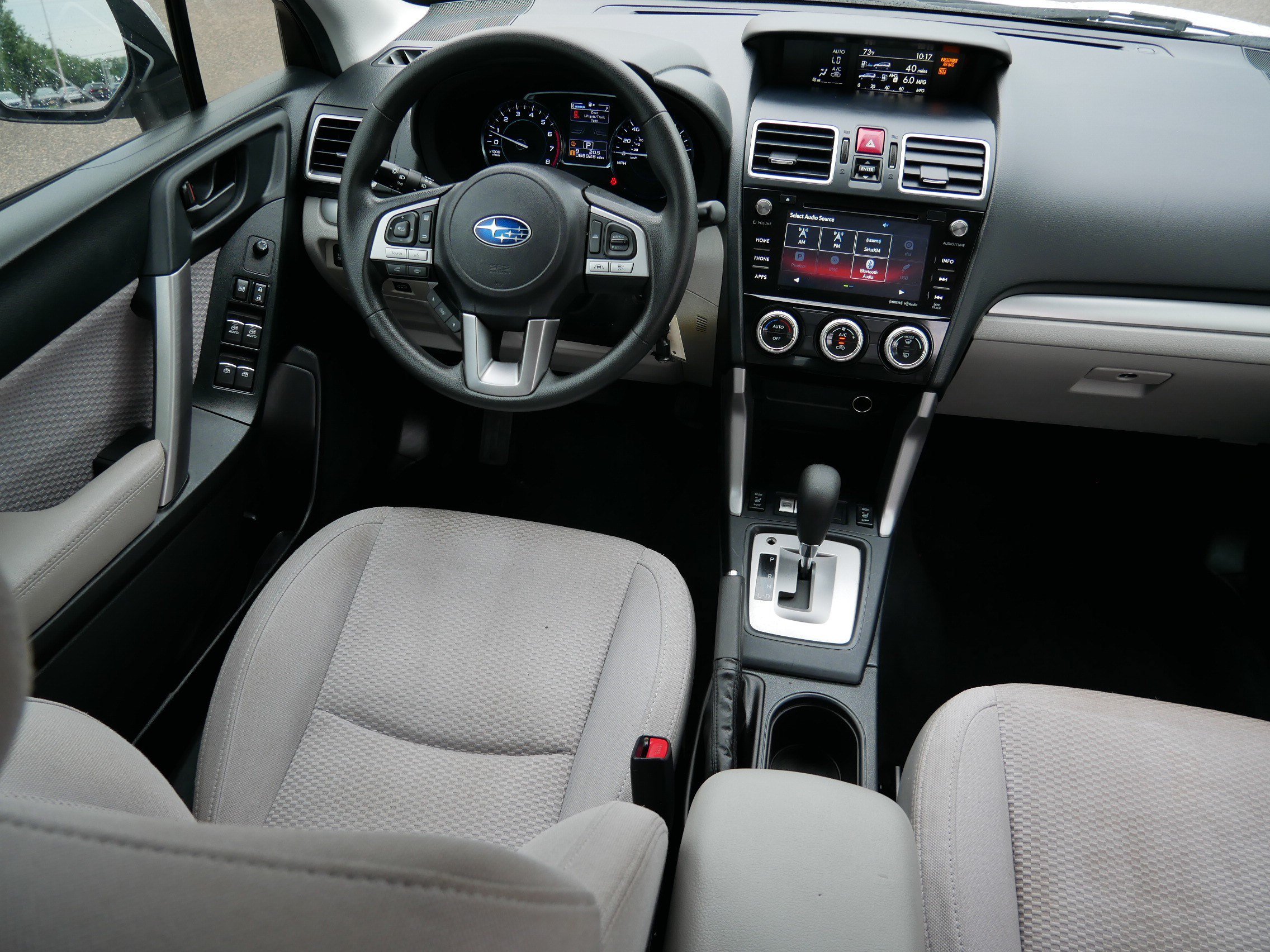 Used 2018 Subaru Forester 2.5i Premium AWD/4WD image 9