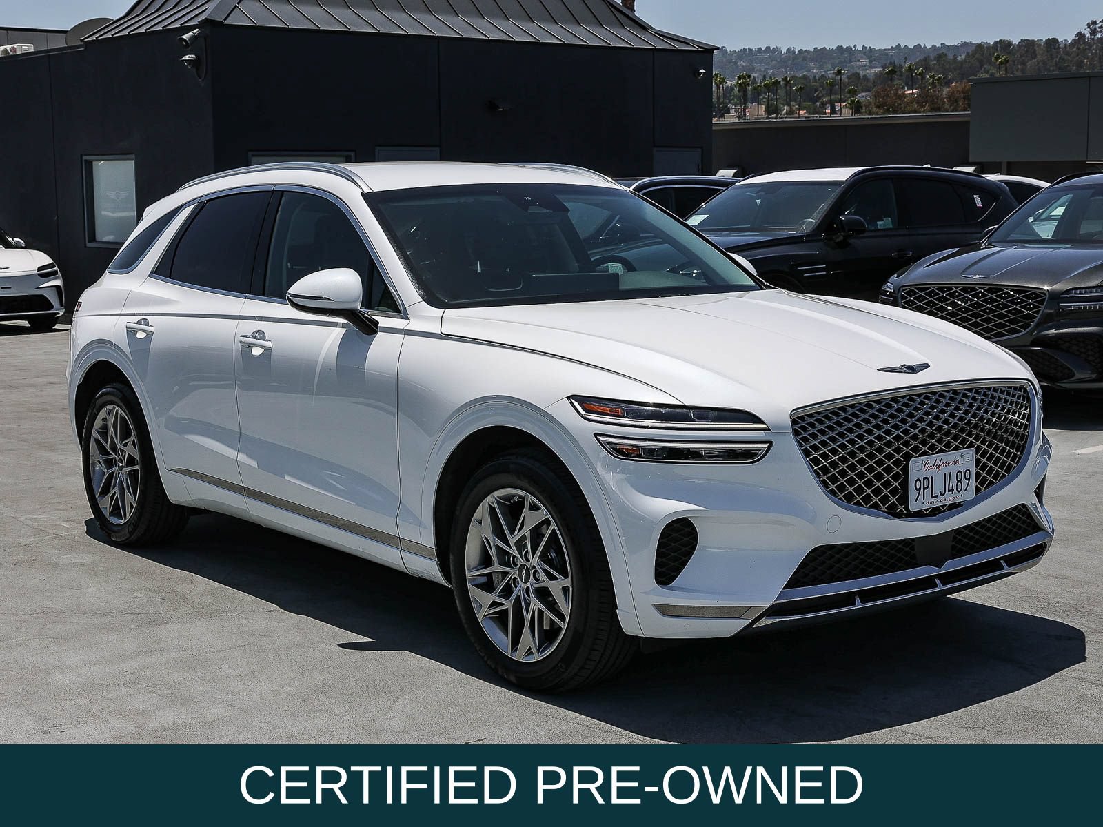 Used 2025 Genesis GV70 2.5T AWD/4WD image 3