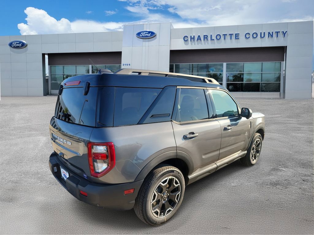 New 2025 Ford Bronco Sport Outer Banks w/ Outer Banks Tech Package+ image 4