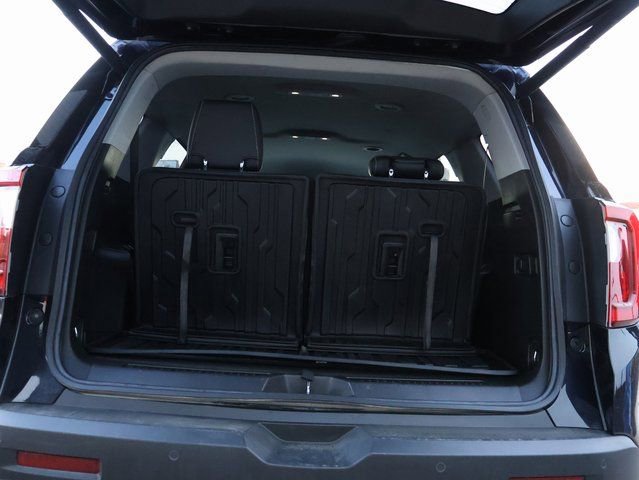 Certified 2022 GMC Acadia SLT w/ Technology Package image 23