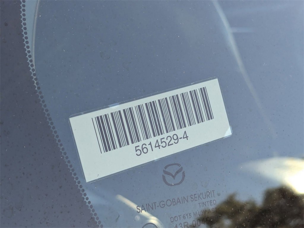 Used 2025 MAZDA MAZDA3 s image 33