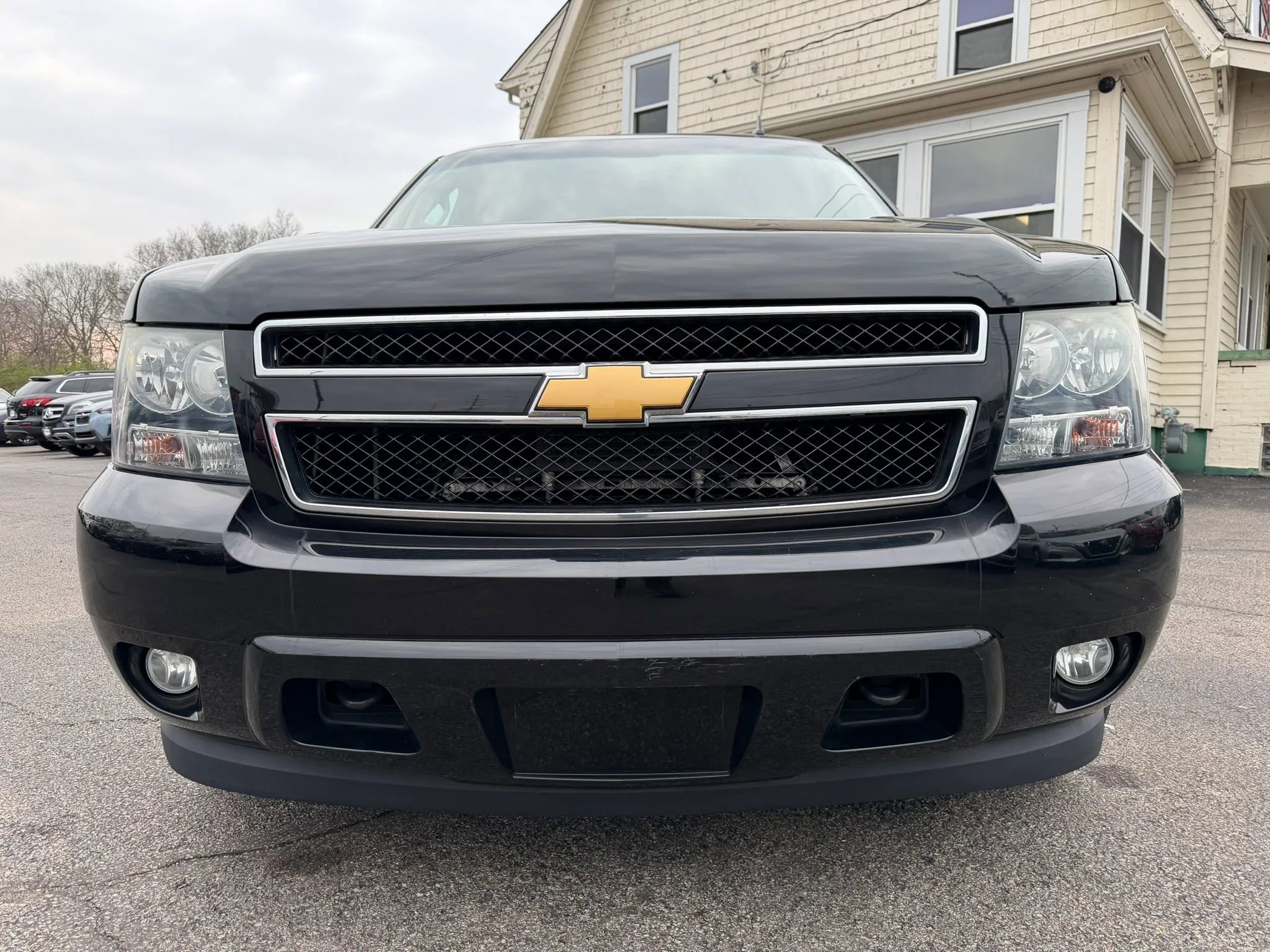 Used 2013 Chevrolet Suburban LT w/ Luxury Package image 11