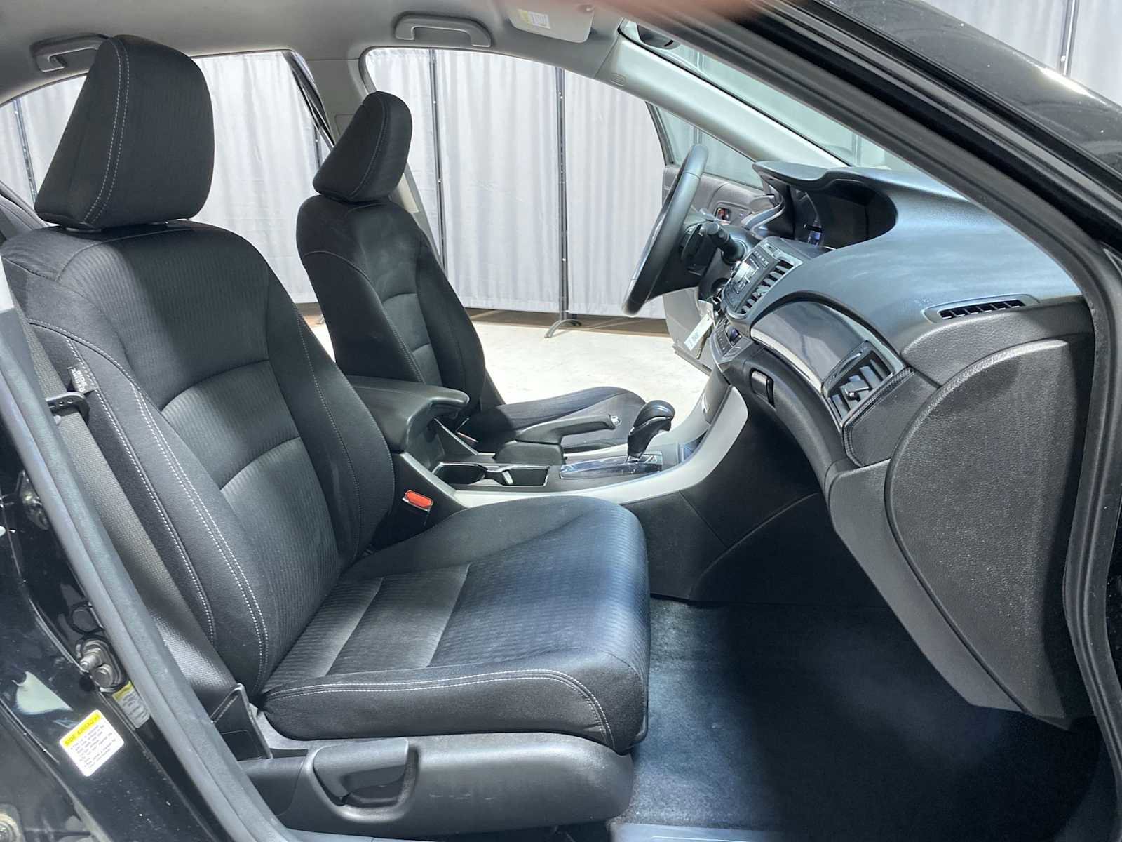 Used 2014 Honda Accord Sport image 14