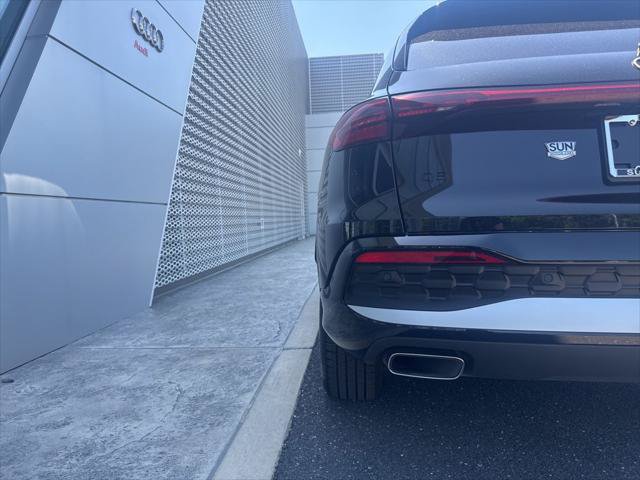 Used 2025 Audi Q5 Premium w/ Convenience Package AWD/4WD image 6