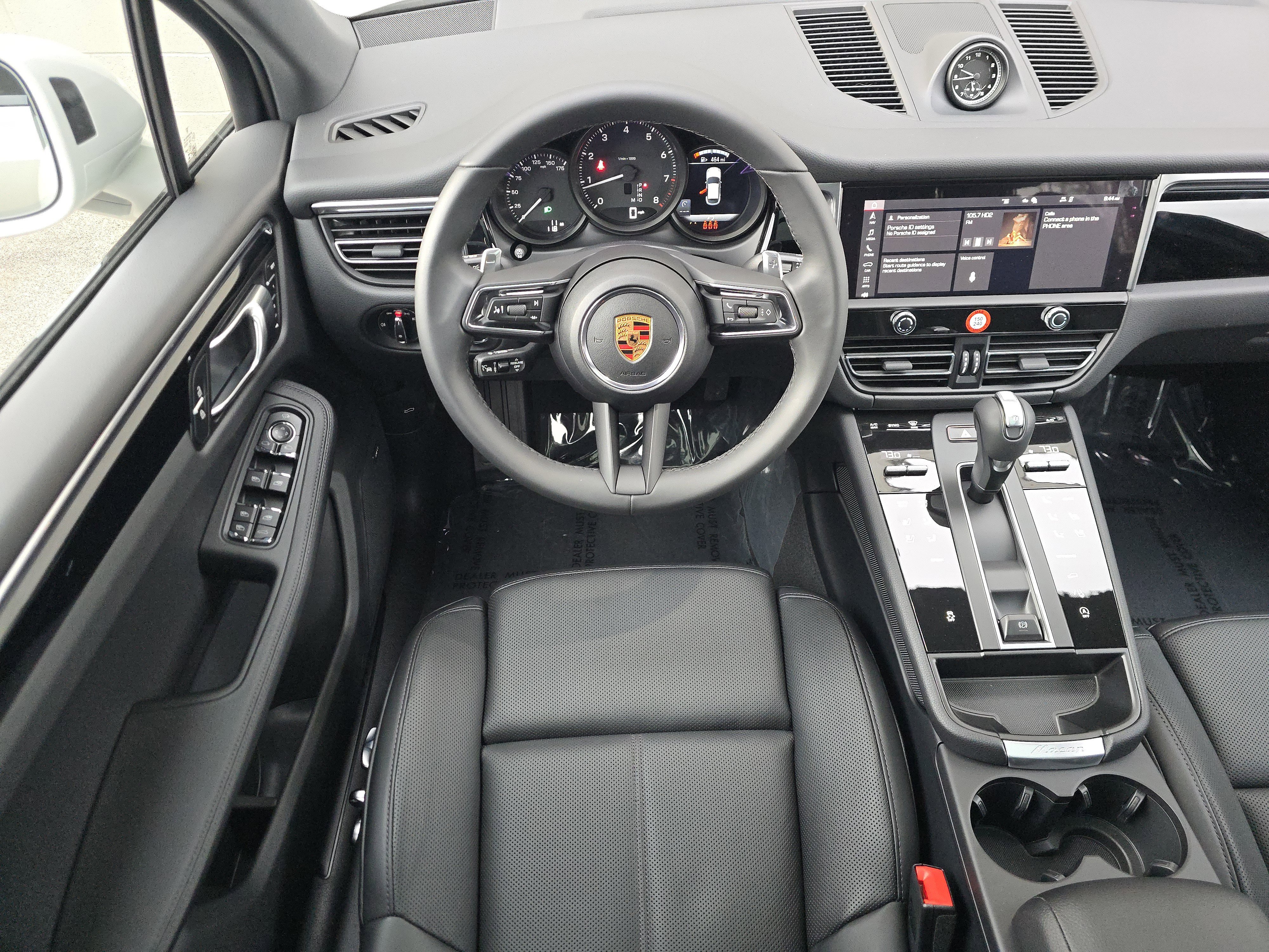 New 2026 Porsche Macan image 17