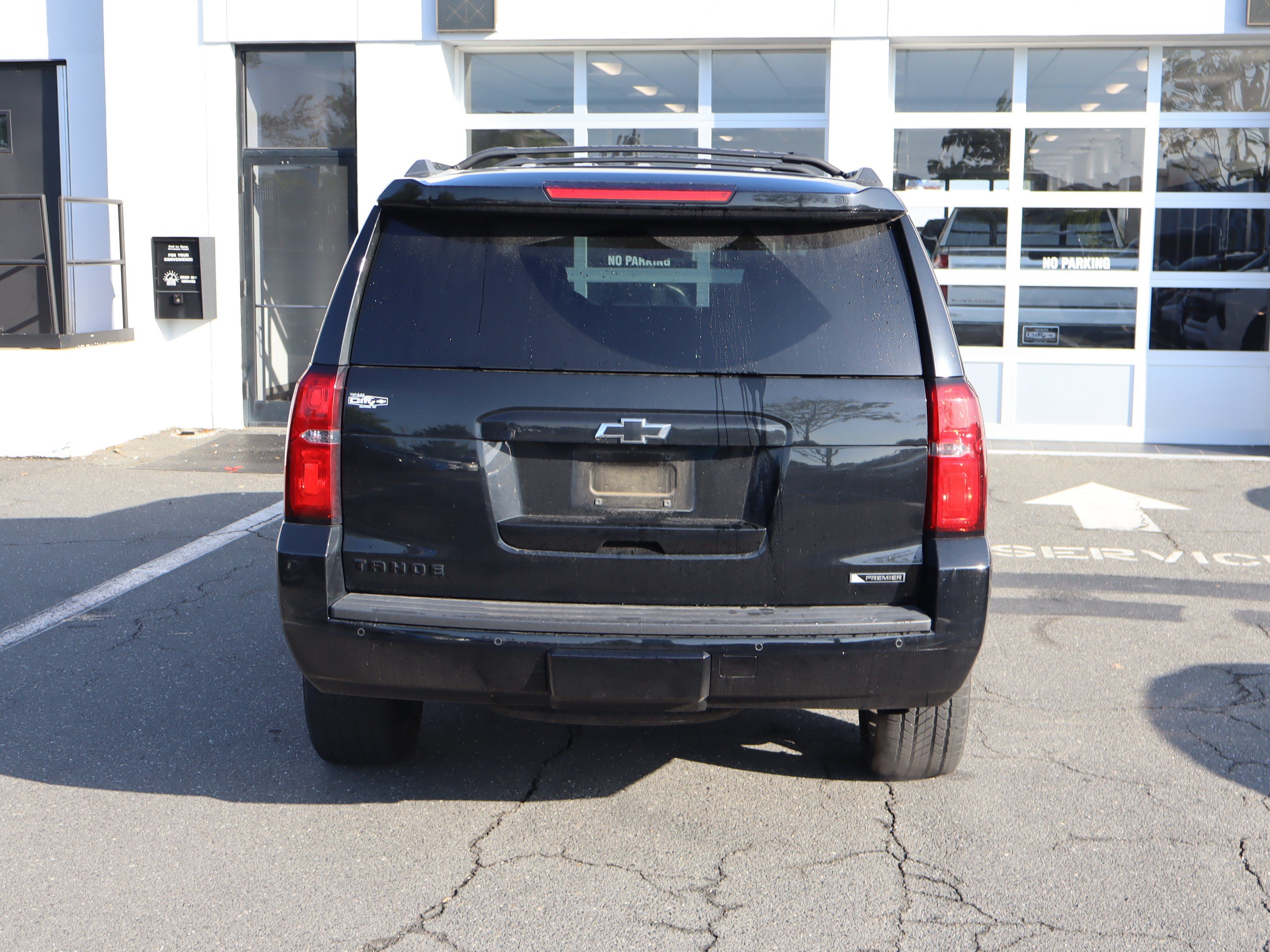 Used 2018 Chevrolet Tahoe Premier AWD/4WD image 9