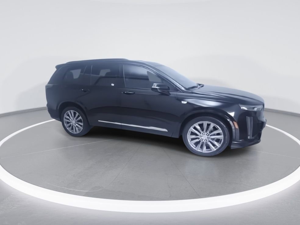 Used 2021 Cadillac XT6 Sport w/ LPO, Floor Liner Package AWD/4WD image 9