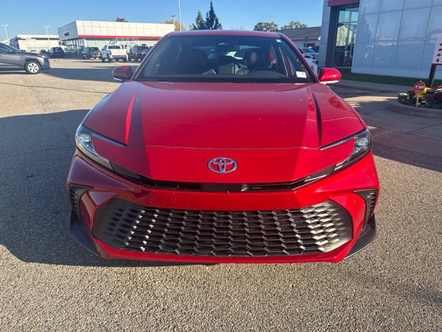 New 2026 Toyota Camry SE AWD/4WD image 2