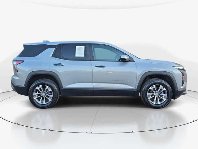 Used 2025 Chevrolet Equinox LT FWD image 5