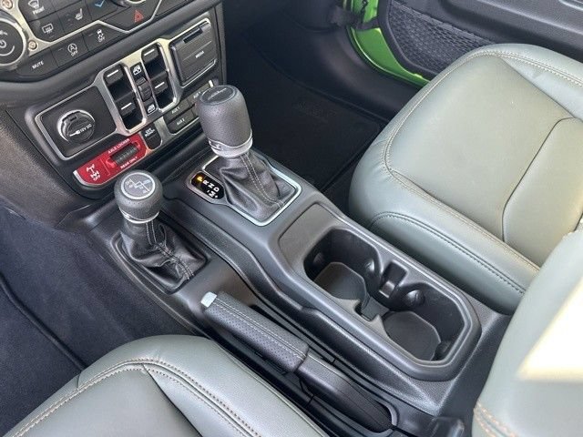 New 2025 Jeep Gladiator Mojave w/ Convenience Group AWD/4WD image 36