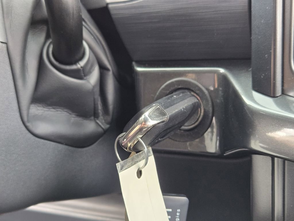 Used 2025 Ford F150 STX w/ Equipment Group 200A image 26