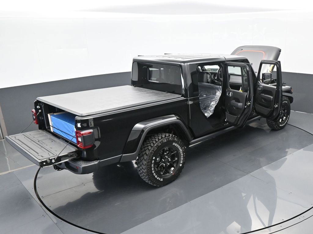 Used 2024 Jeep Gladiator Sport image 60