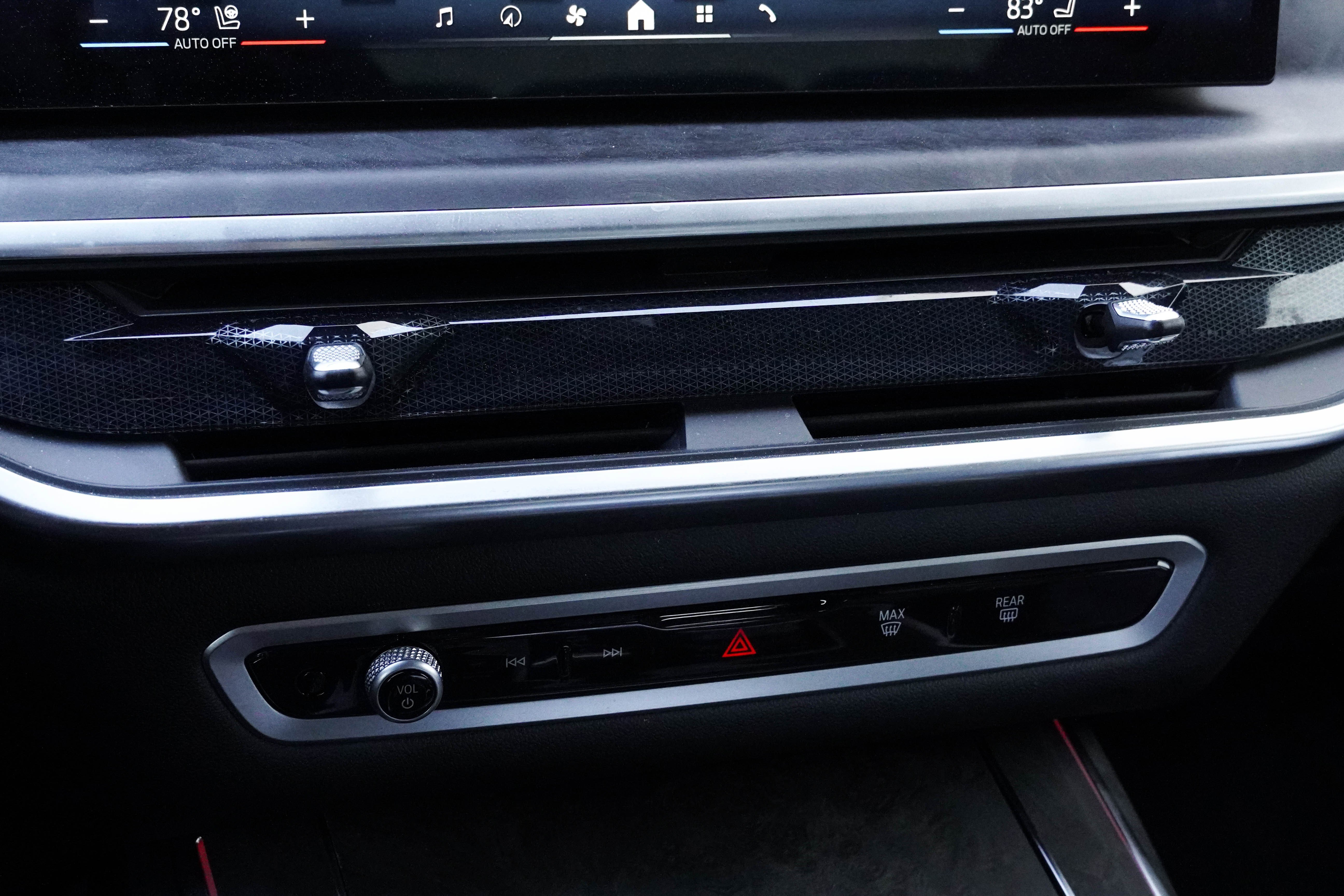 Certified 2026 BMW X7 xDrive40i w/ M Sport Package image 29