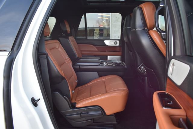 Used 2021 Lincoln Navigator L Reserve image 54