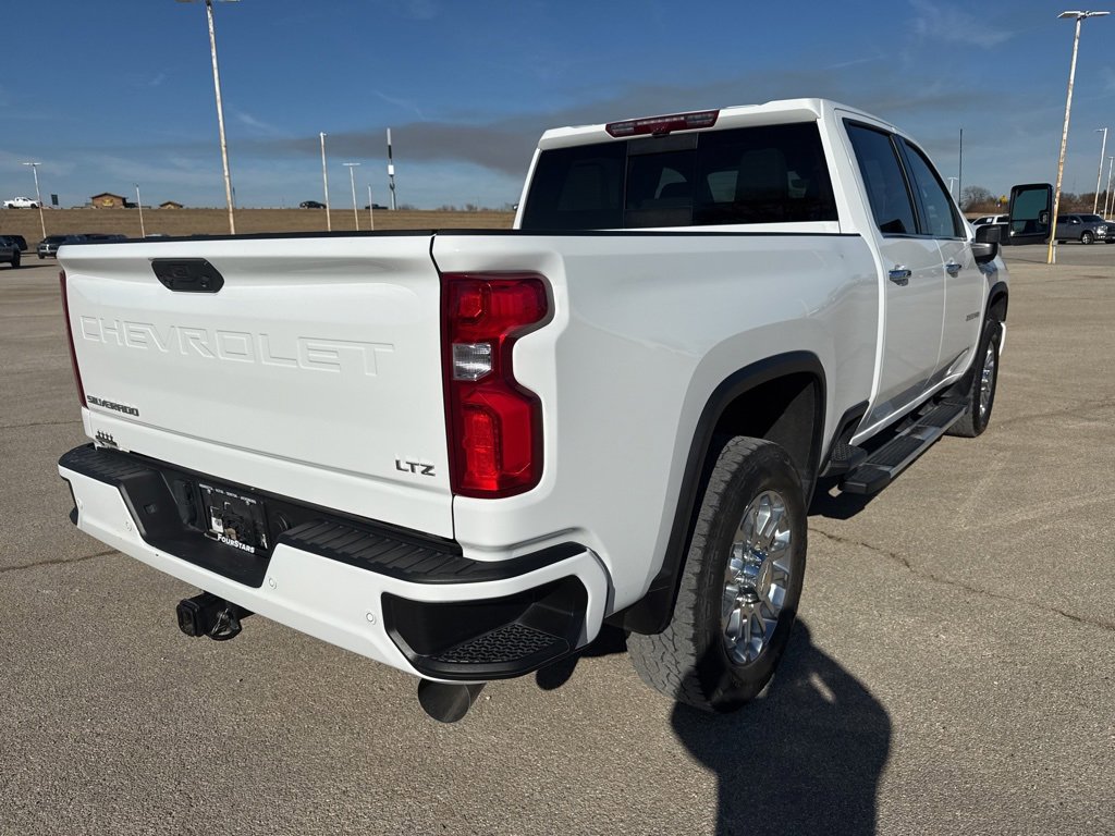 Used 2024 Chevrolet Silverado 2500 LTZ w/ LTZ Plus Package image 4