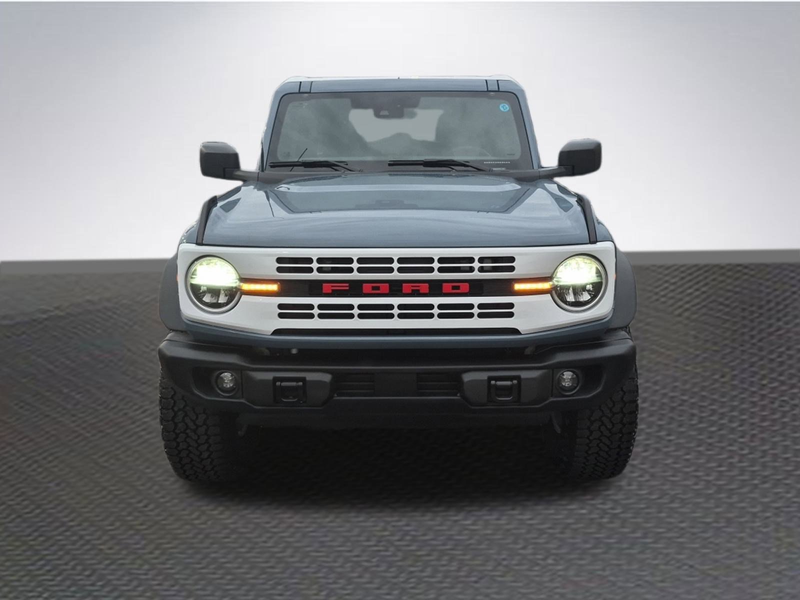 New 2025 Ford Bronco Heritage Edition image 3