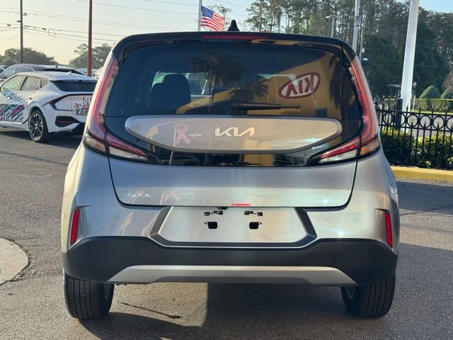 Certified 2025 Kia Soul LX image 6