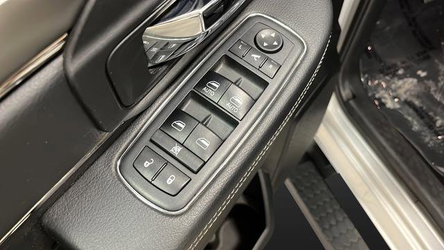 Used 2018 RAM 1500 Sport w/ Sport Premium Group AWD/4WD image 22