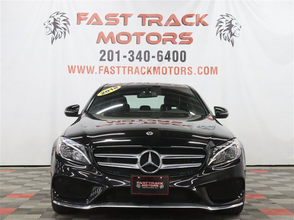 Used 2018 Mercedes-Benz C 300 4MATIC Sedan image 2