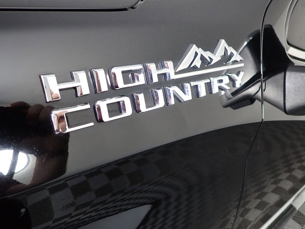 Used 2022 Chevrolet Silverado 1500 High Country AWD/4WD image 41