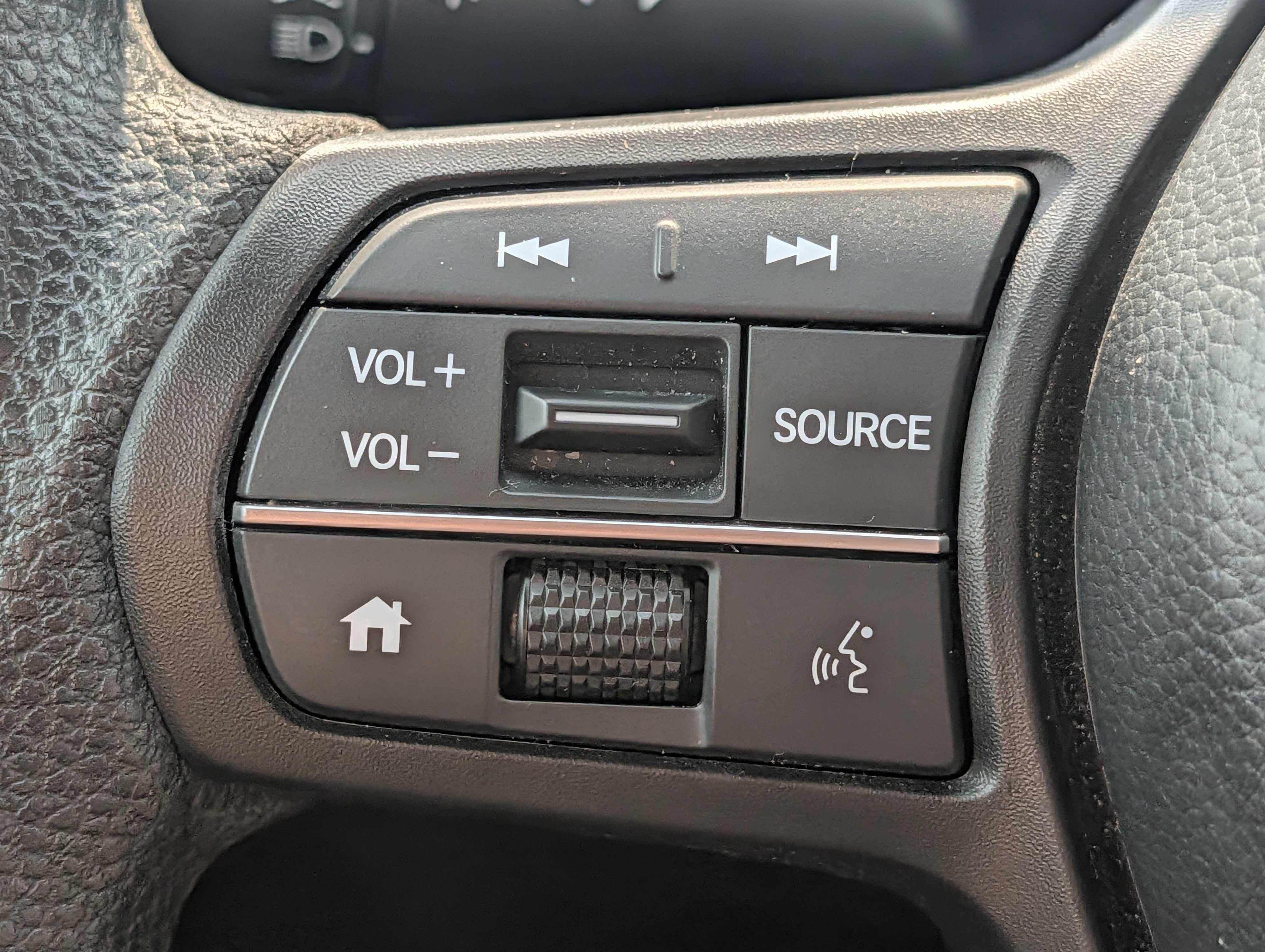 Used 2024 Honda CR-V EX image 27