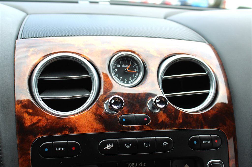 Used 2004 Bentley Continental GT AWD/4WD image 19