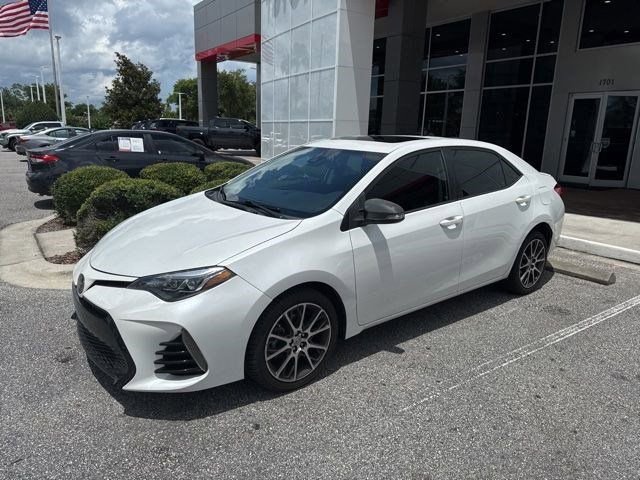Used 2017 Toyota Corolla SE 50th Anniversary FWD image 1