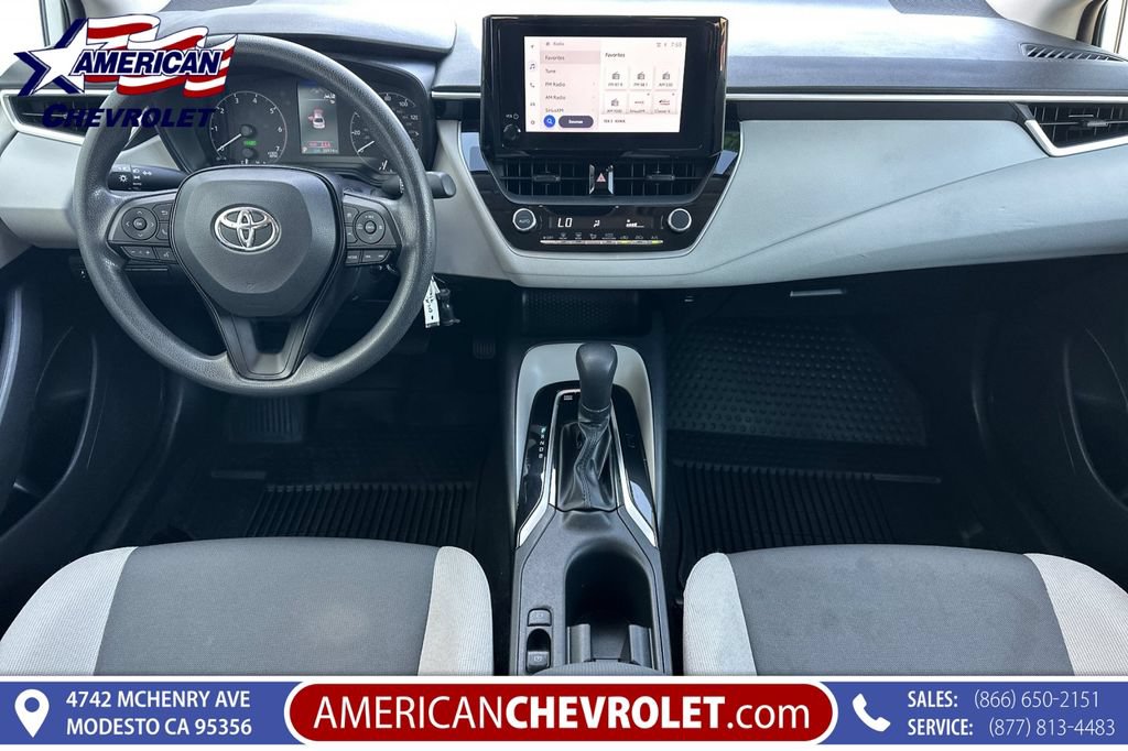 Used 2025 Toyota Corolla LE FWD image 16