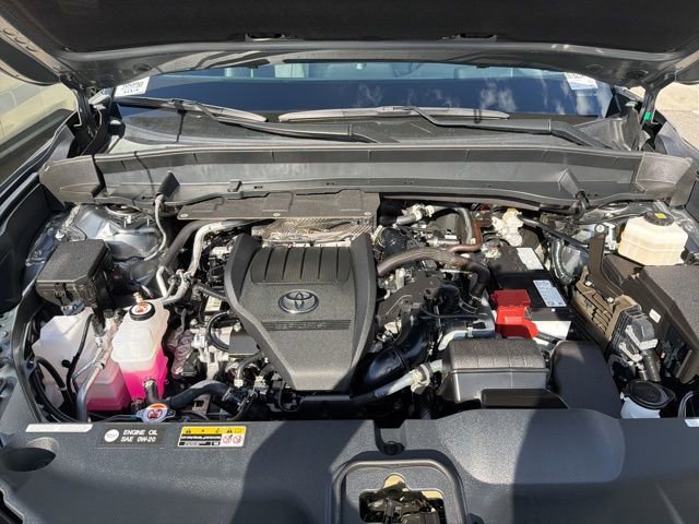 Used 2025 Toyota Grand Highlander AWD image 37