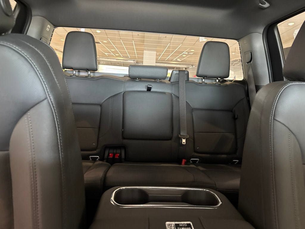 New 2026 GMC Sierra 1500 SLT AWD/4WD image 14