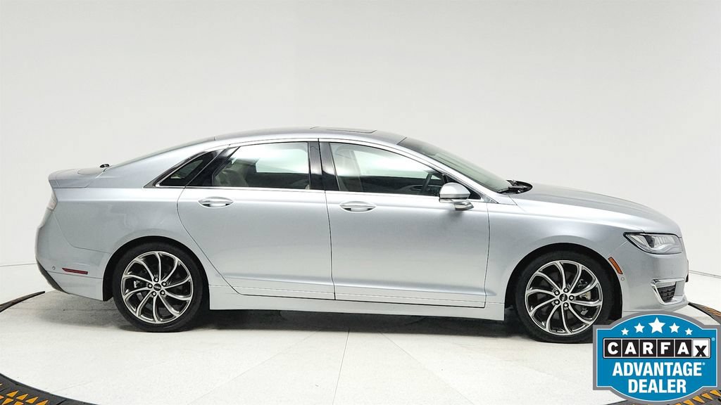 Used 2020 Lincoln MKZ Reserve FWD image 8