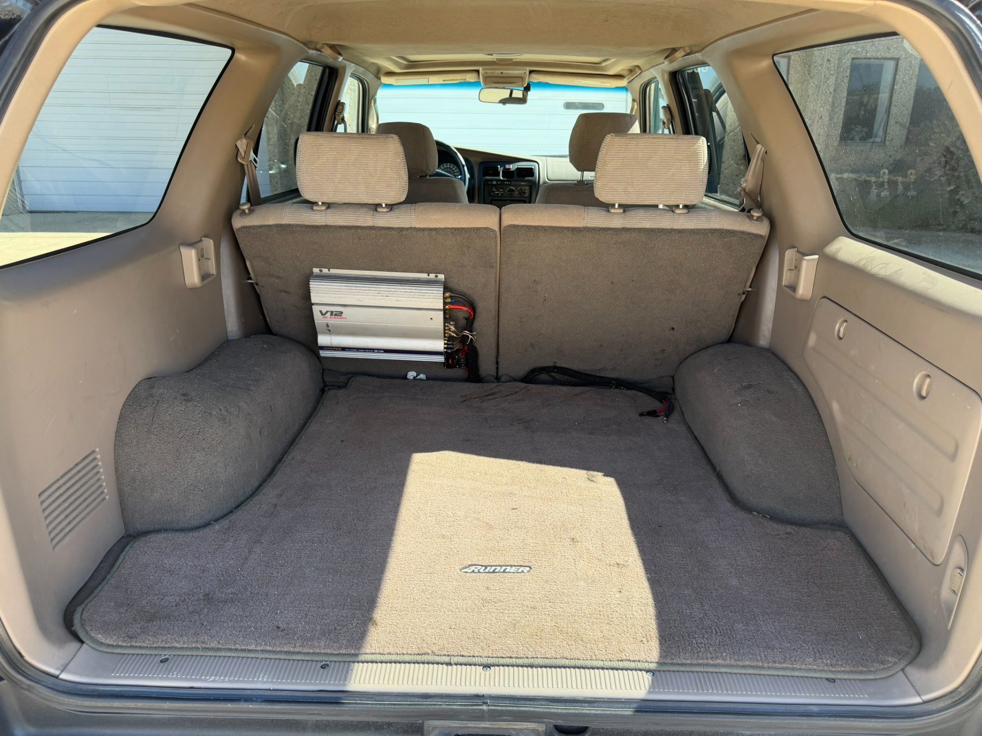 Used 2000 Toyota 4Runner SR5 w/ Upgrade Value Pkg 2 AWD/4WD image 12