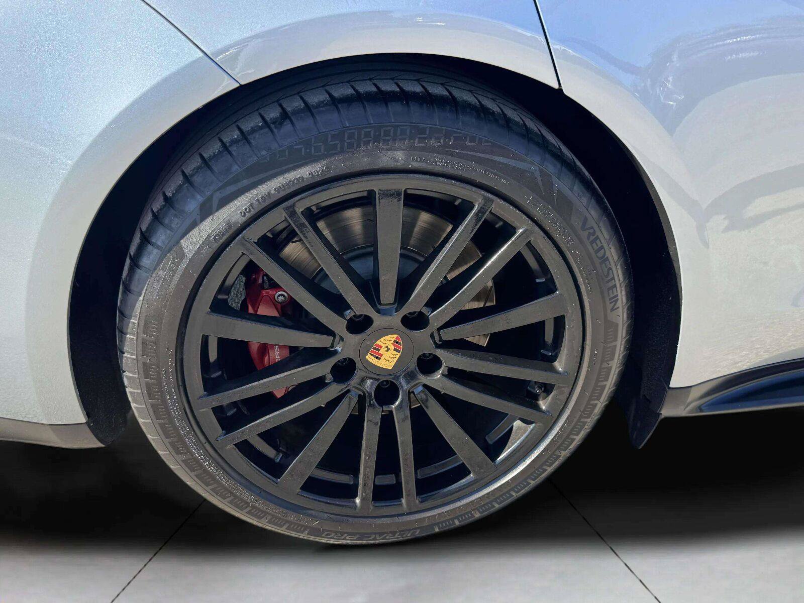 Used 2020 Porsche Panamera GTS AWD/4WD image 56